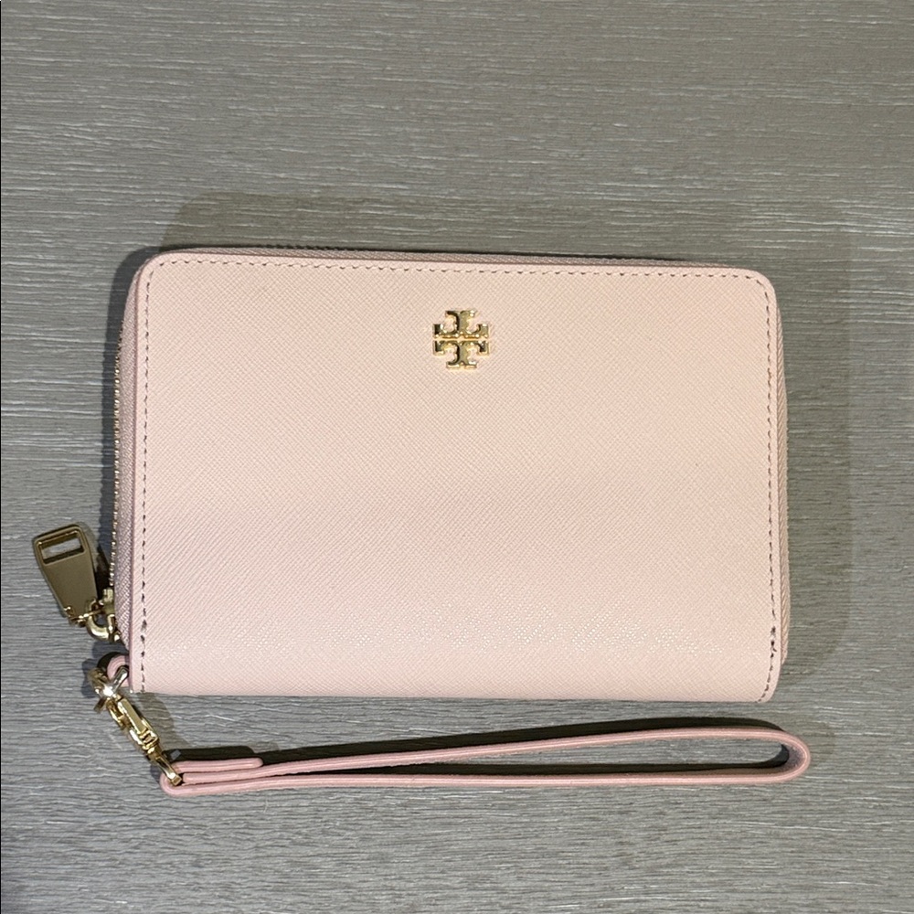 Tory Burch Soft Pink Wristlet Clutch